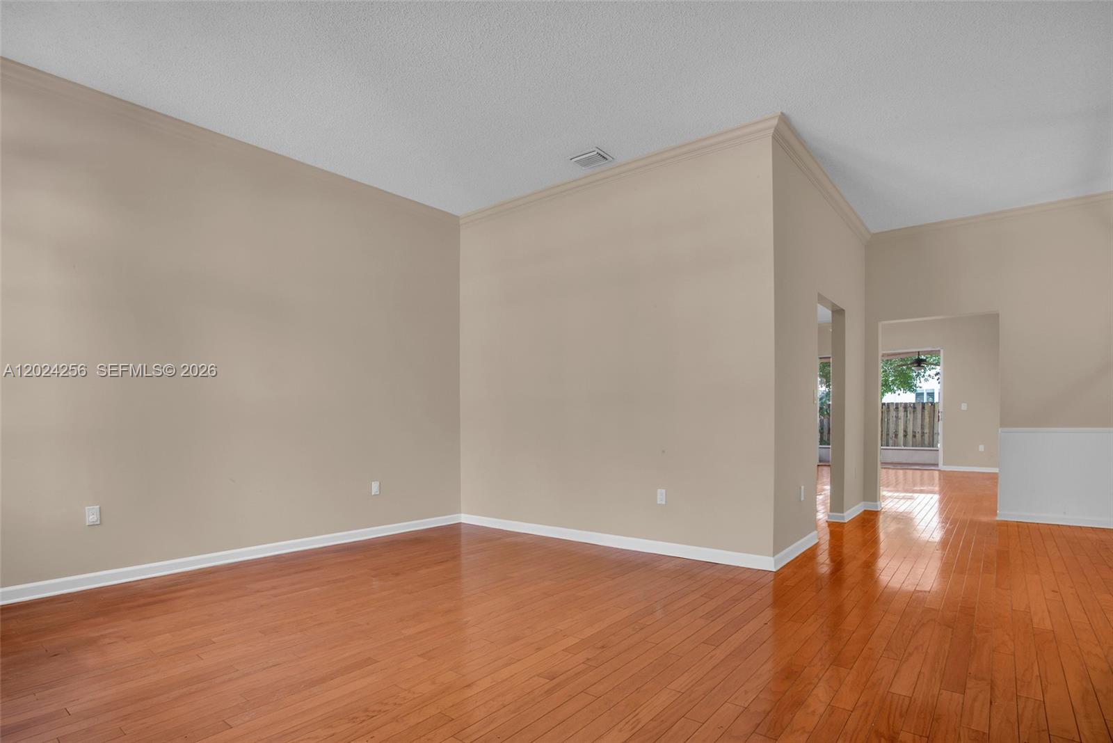 13964 N Cypress Cove Circle Property Photo 12