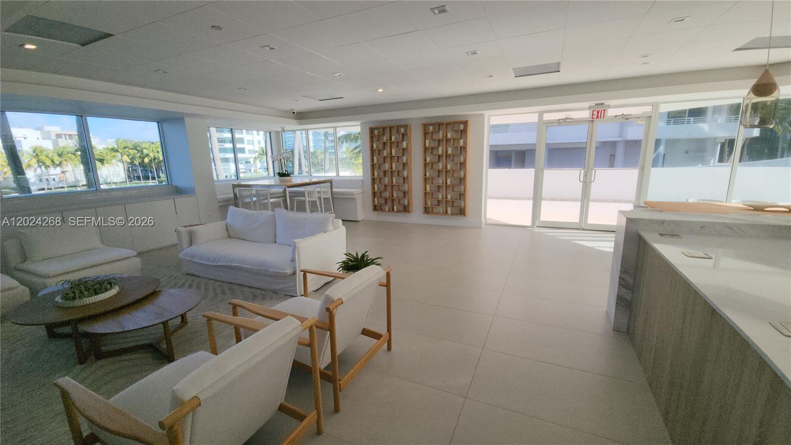 5900 Collins Avenue 404 Property Photo 42
