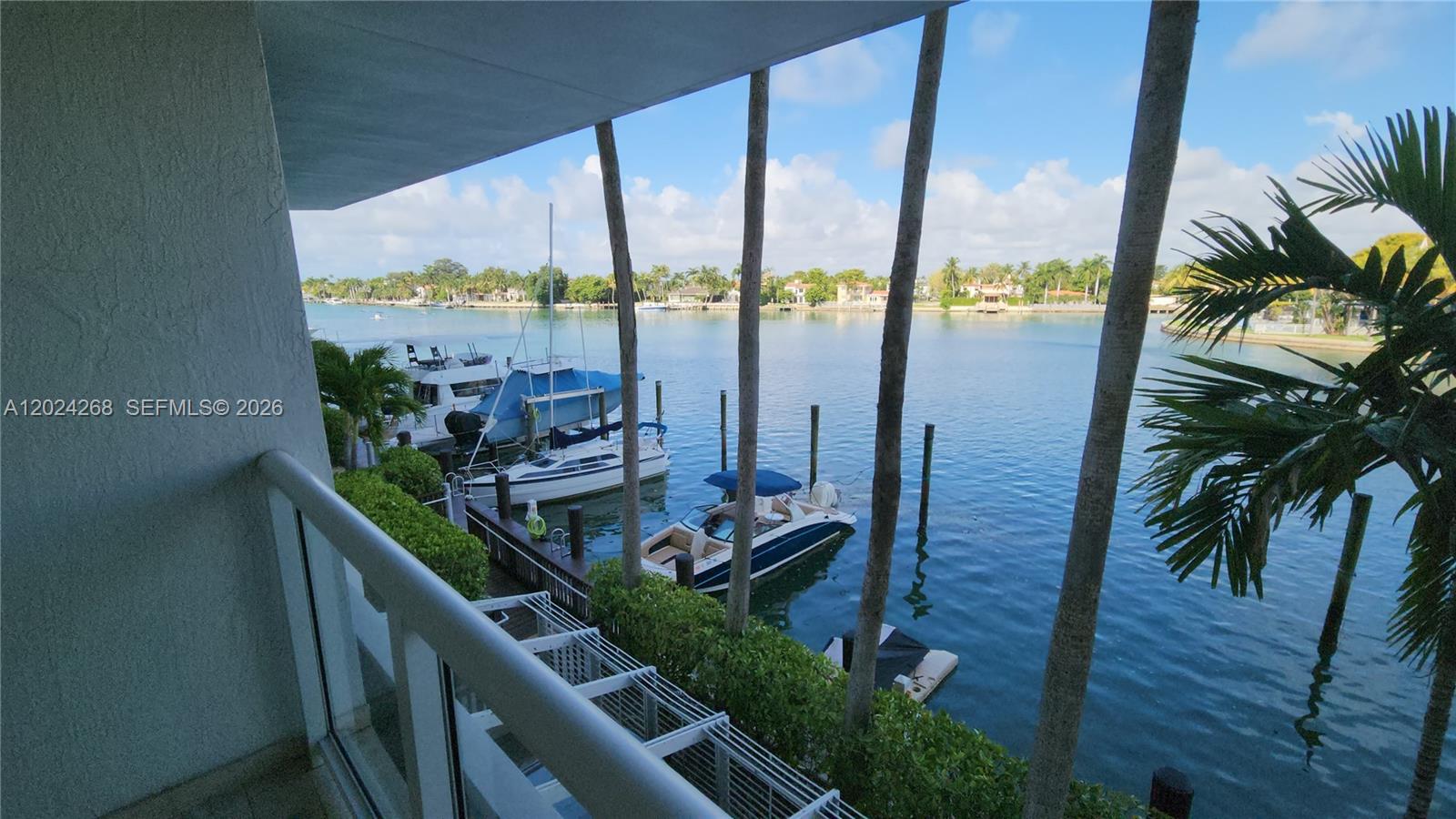 5900 Collins Avenue 404 Property Photo 55