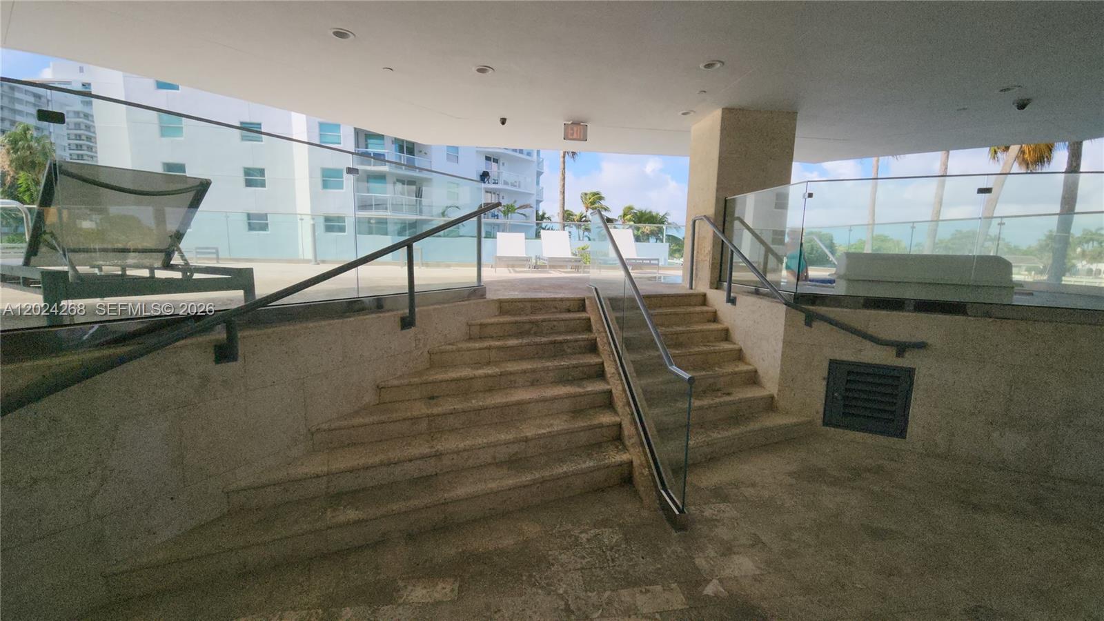 5900 Collins Avenue 404 Property Photo 61