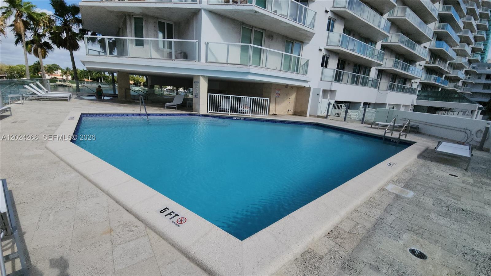 5900 Collins Avenue 404 Property Photo 62
