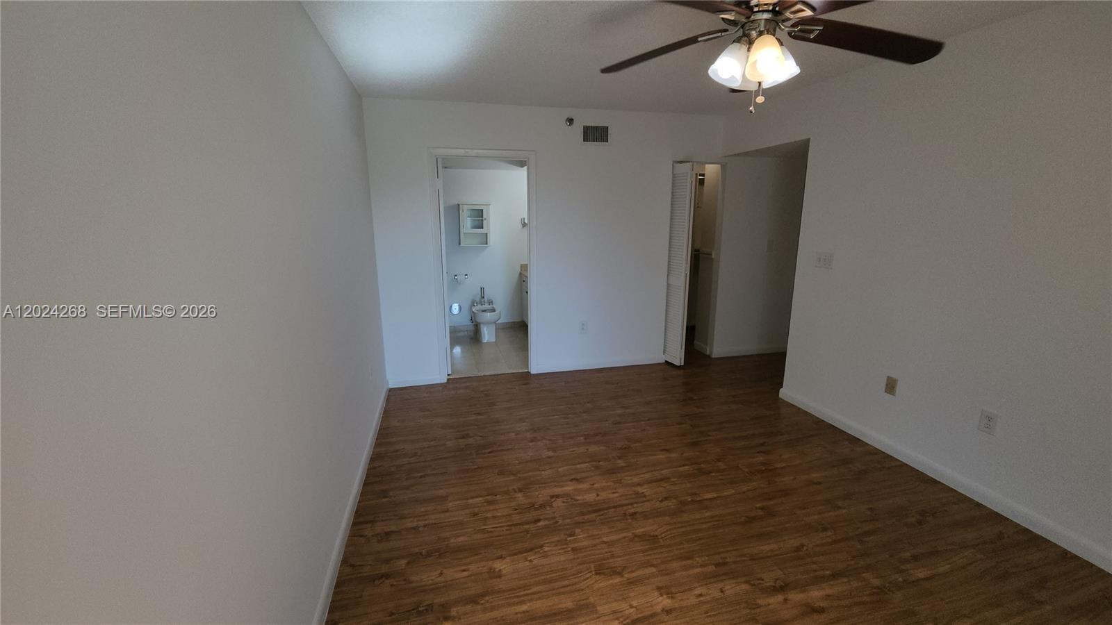 5900 Collins Avenue 404 Property Photo 89
