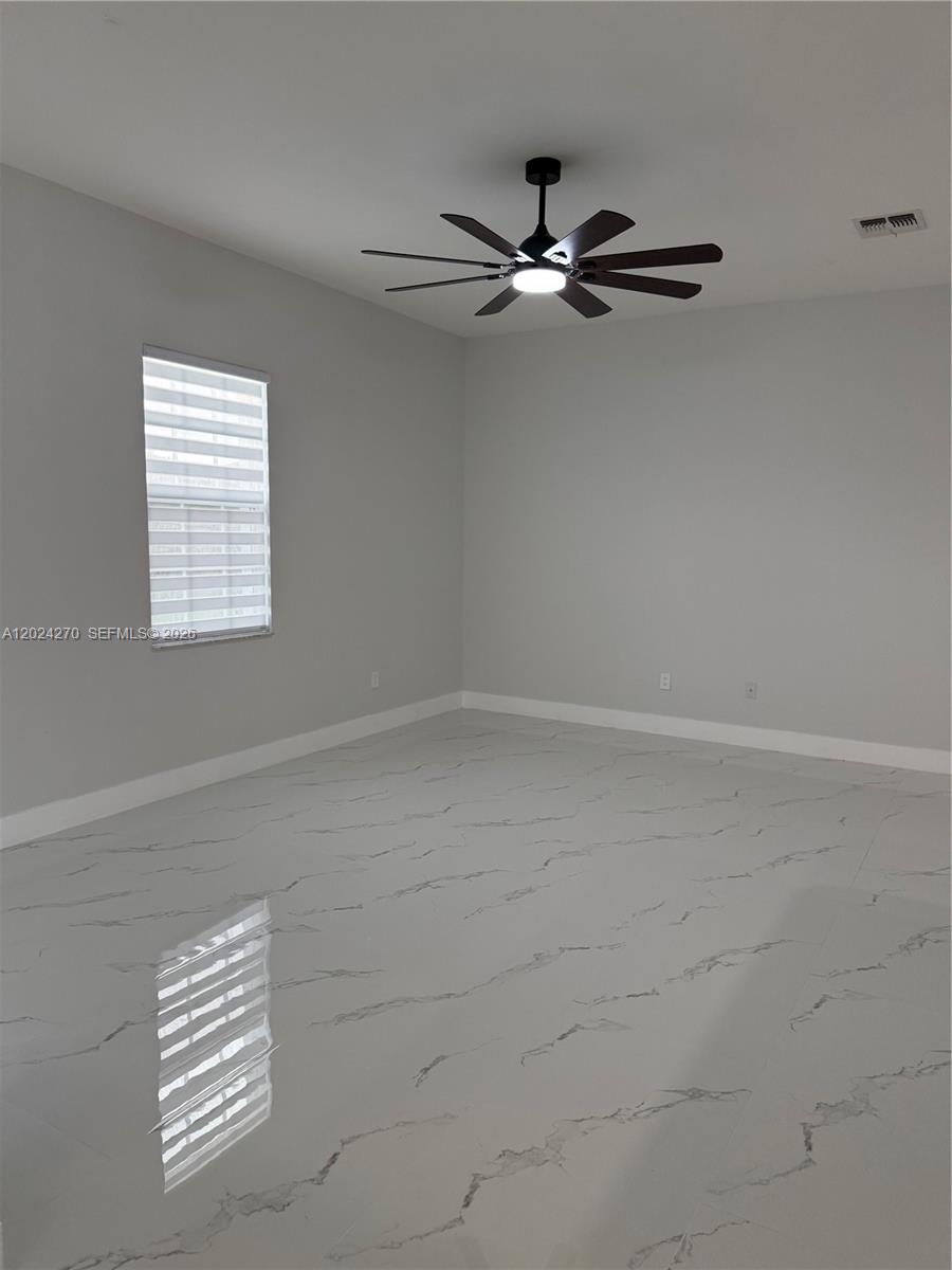 9135 Leatherwood Loop Property Photo 7