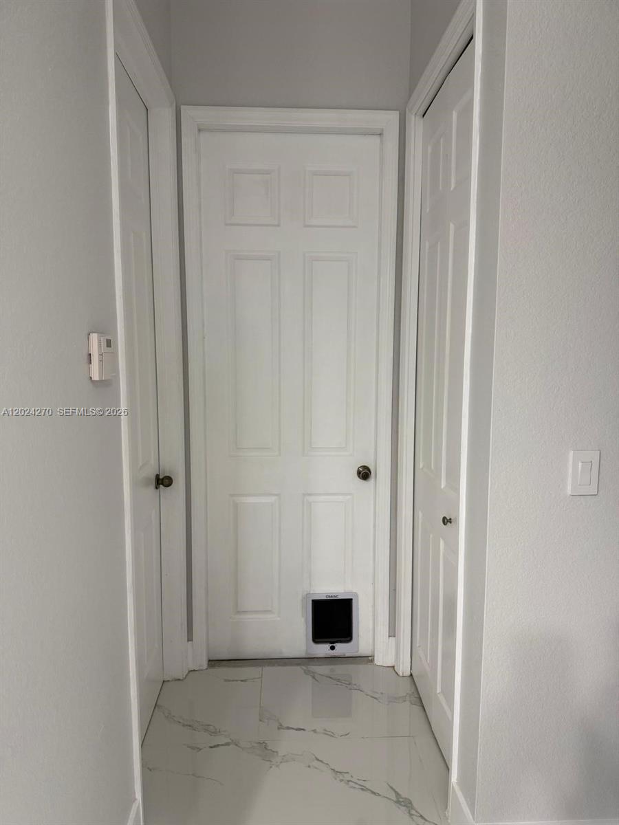 9135 Leatherwood Loop Property Photo 14