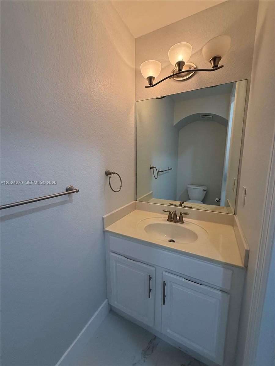 9135 Leatherwood Loop Property Photo 17
