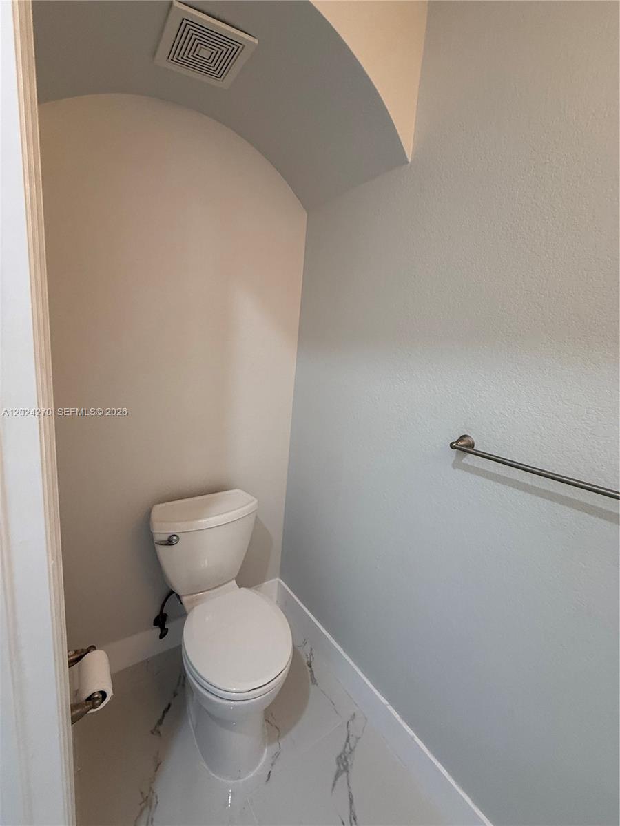 9135 Leatherwood Loop Property Photo 18