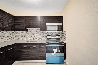 A12024385 Property Photo 11