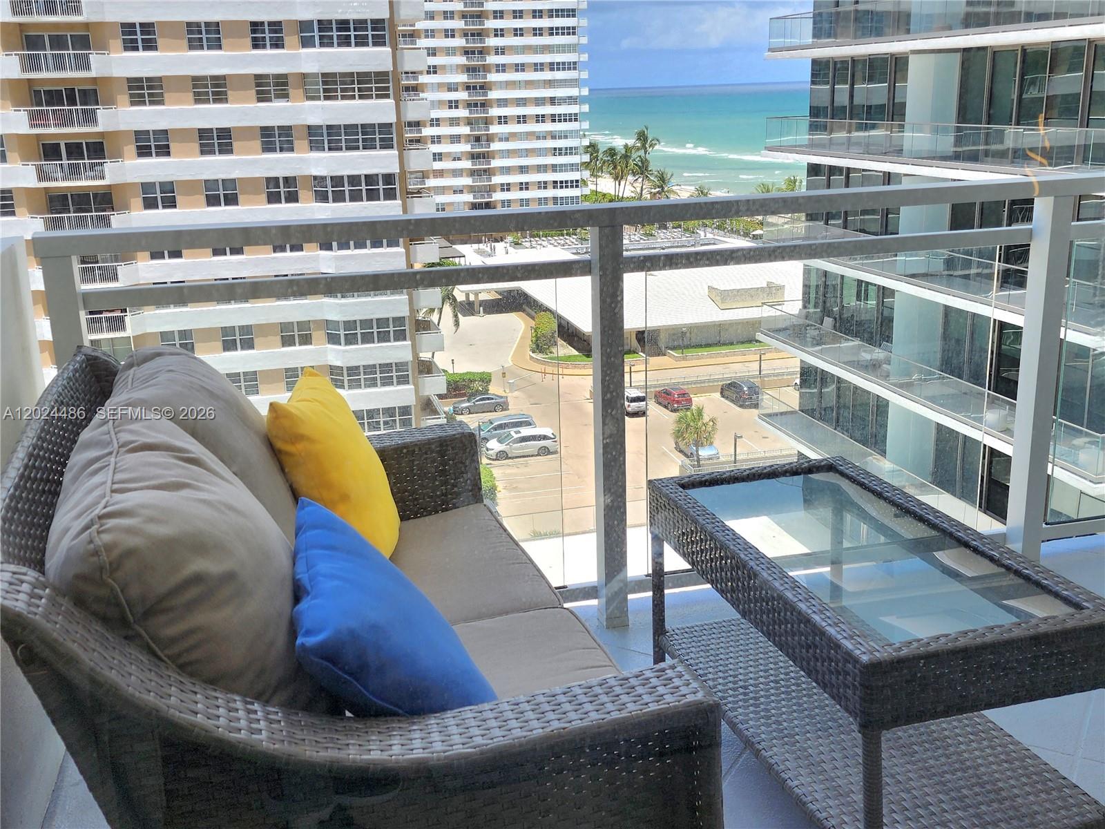2030 S Ocean Drive 923 Property Photo 3