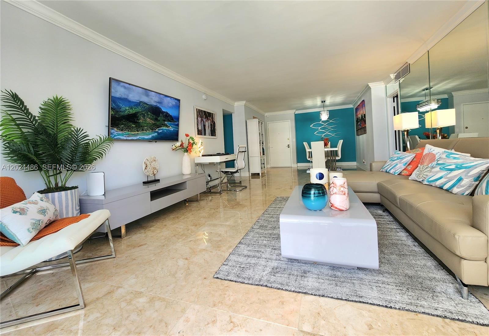 2030 S Ocean Drive 923 Property Photo 4