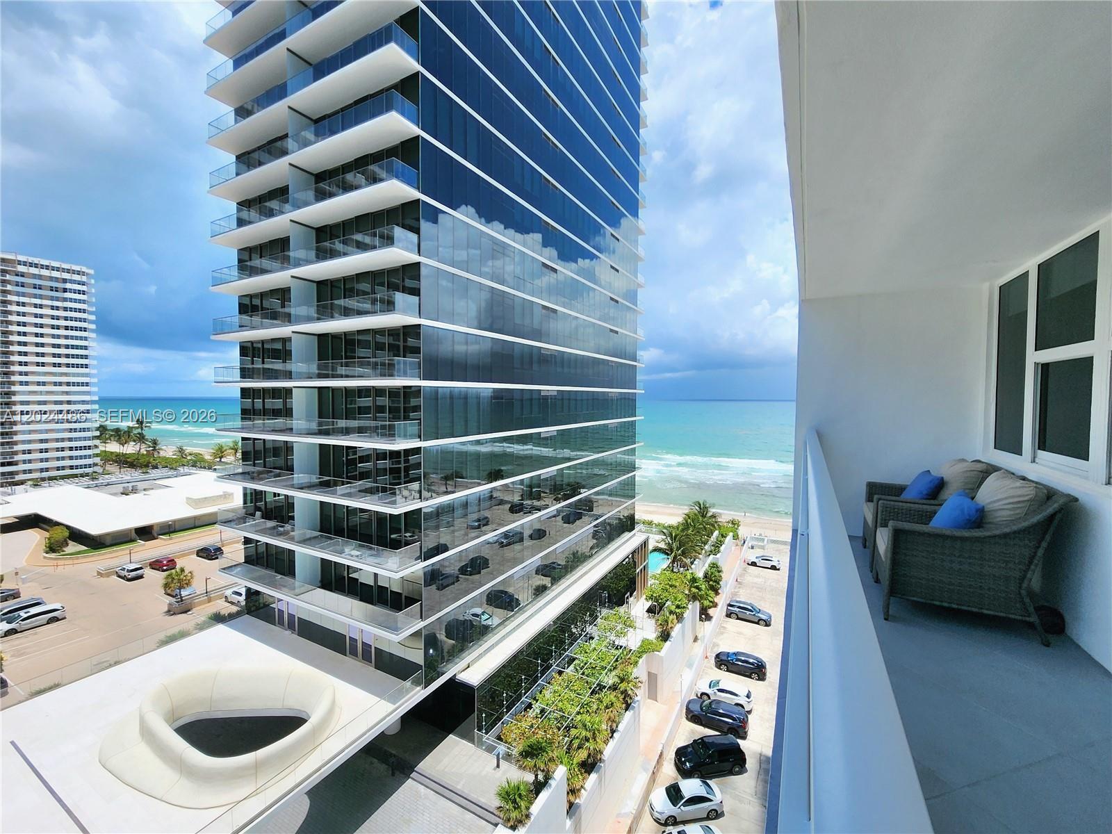 2030 S Ocean Drive 923 Property Photo 9