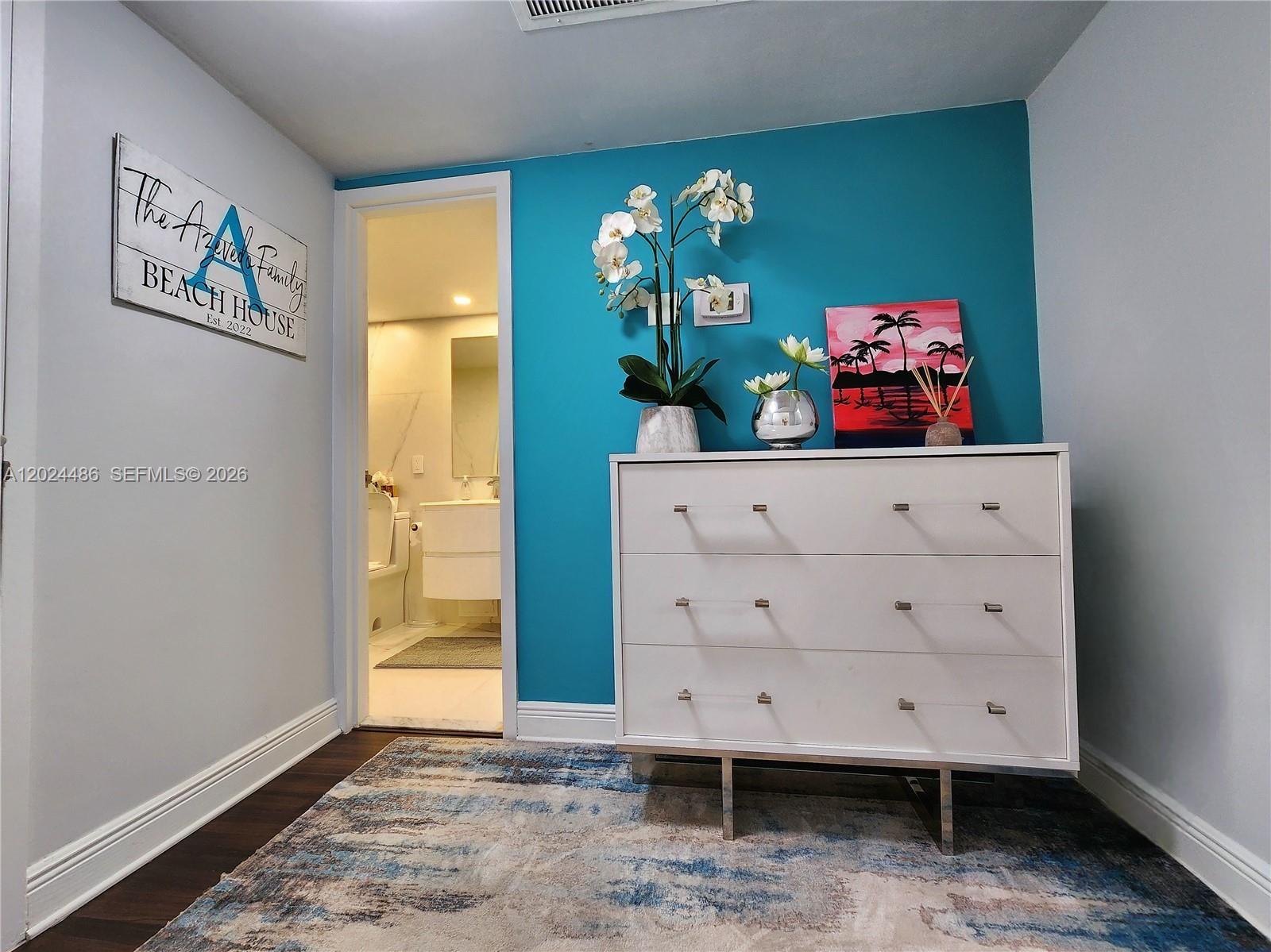 2030 S Ocean Drive 923 Property Photo 17
