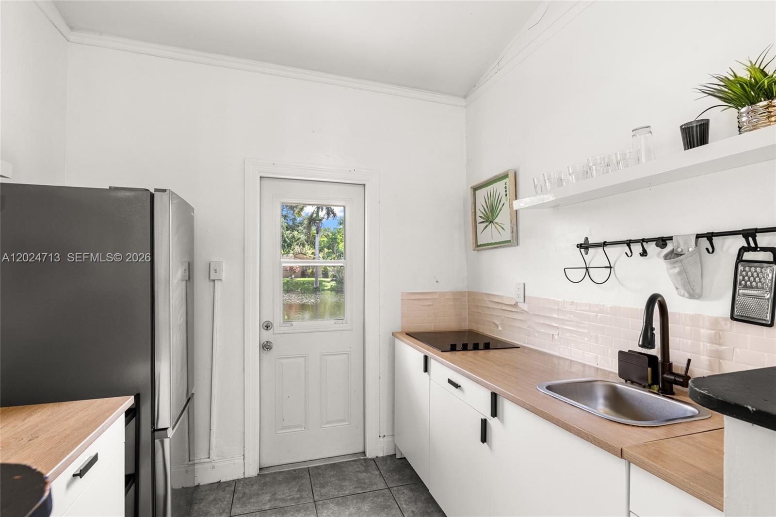 13010 Griffing Boulevard Property Photo 48