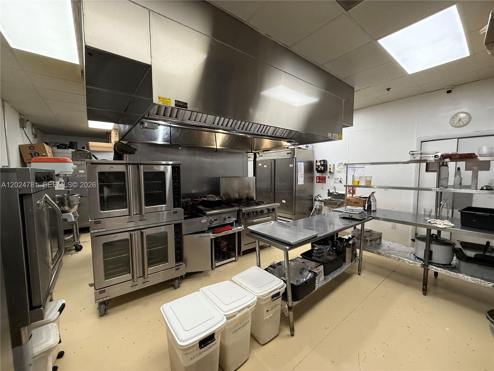 A12024781 Property Photo 2
