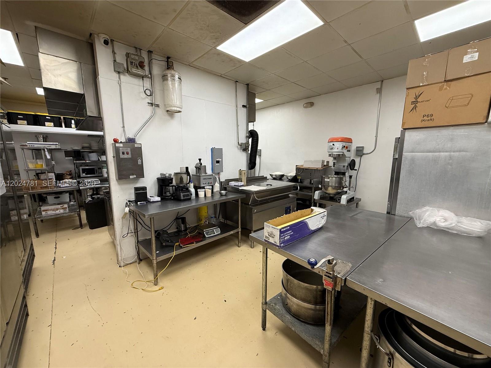 A12024781 Property Photo 4
