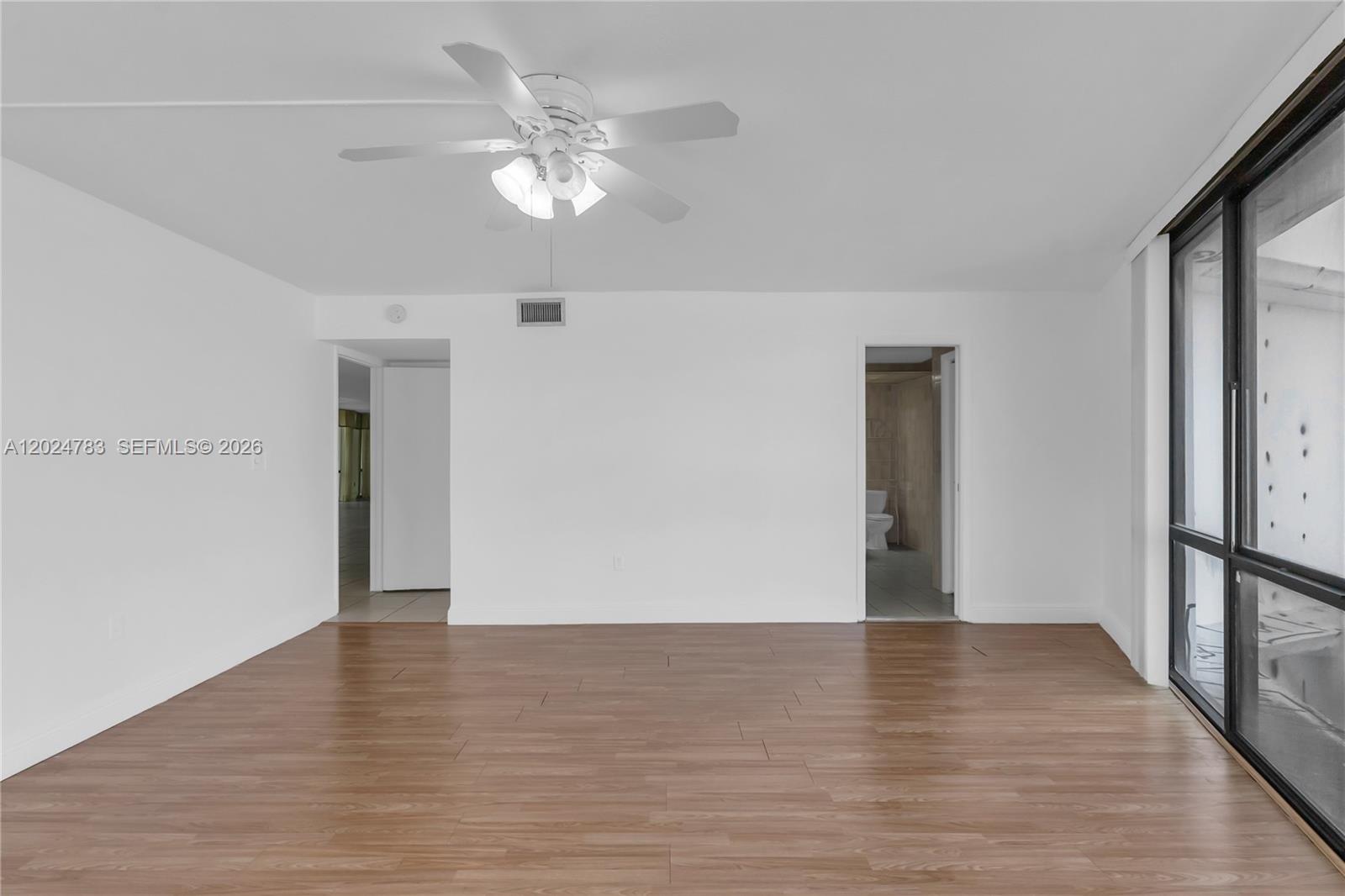 13951 Kendale Lakes Circle 208a Property Photo 12