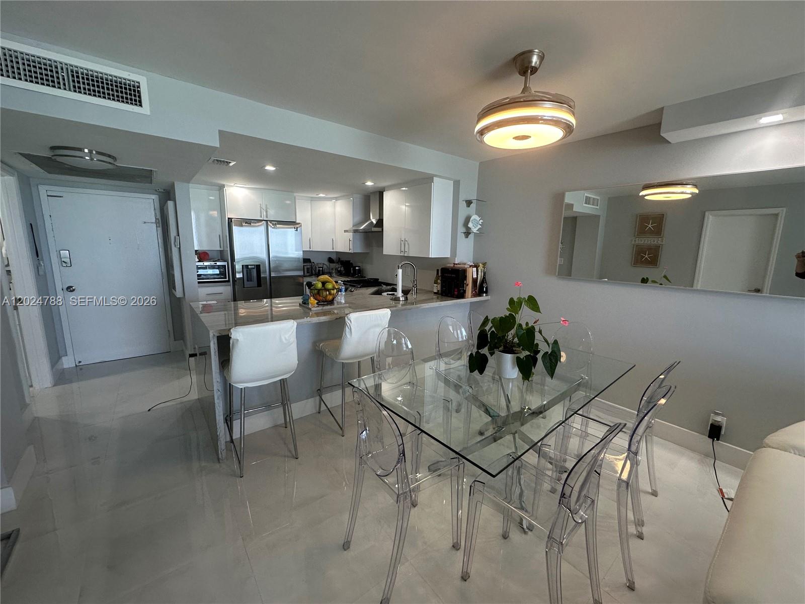 2030 S Ocean Drive 916 Property Photo 5