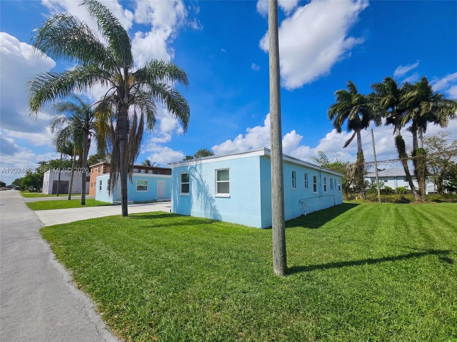 625 W Avenue A Property Photo 2