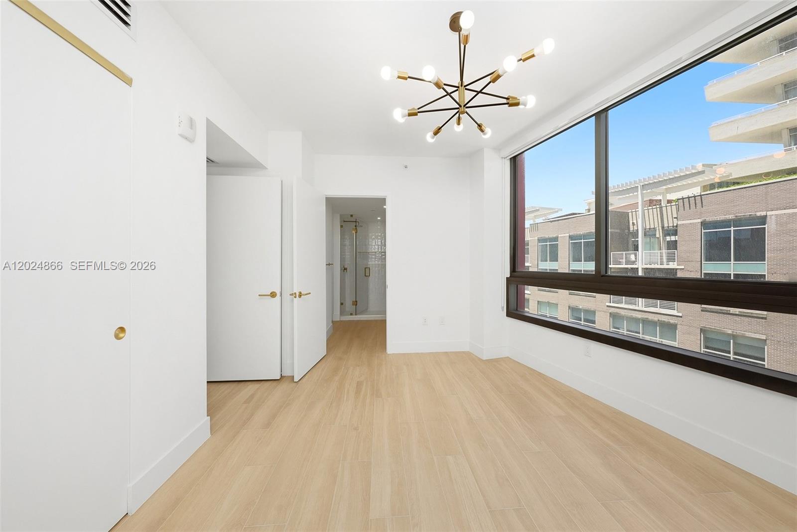 90 Ne 32 412 Property Photo 12