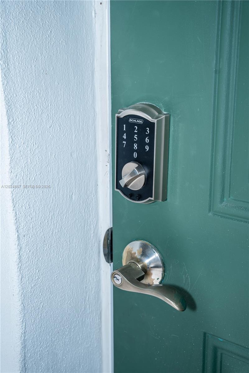 247 Nw 58th Street Property Photo 4