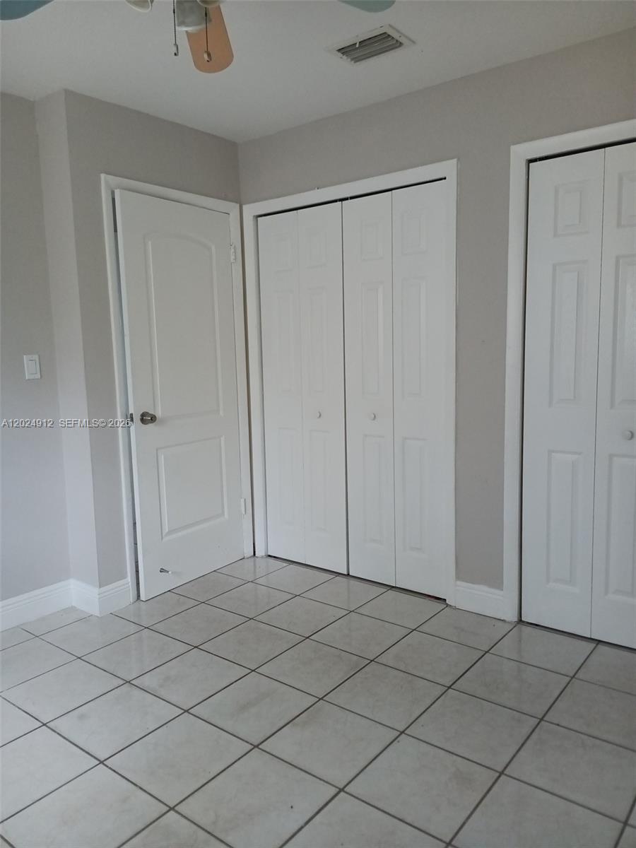 A12024912 Property Photo 5
