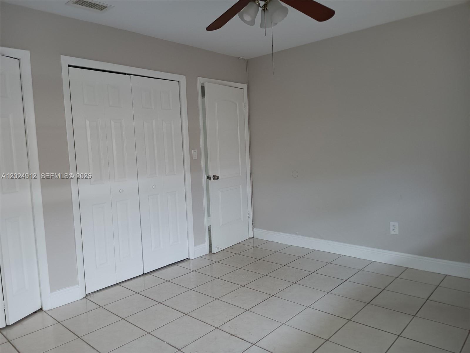 A12024912 Property Photo 6