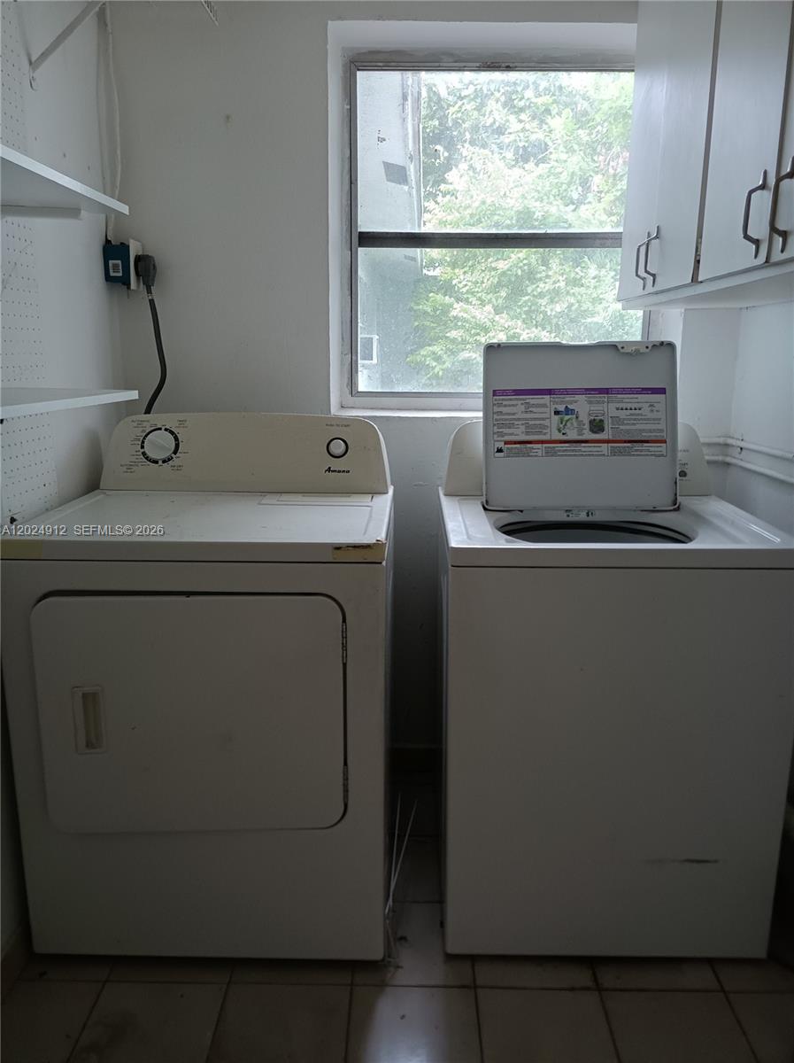 A12024912 Property Photo 8
