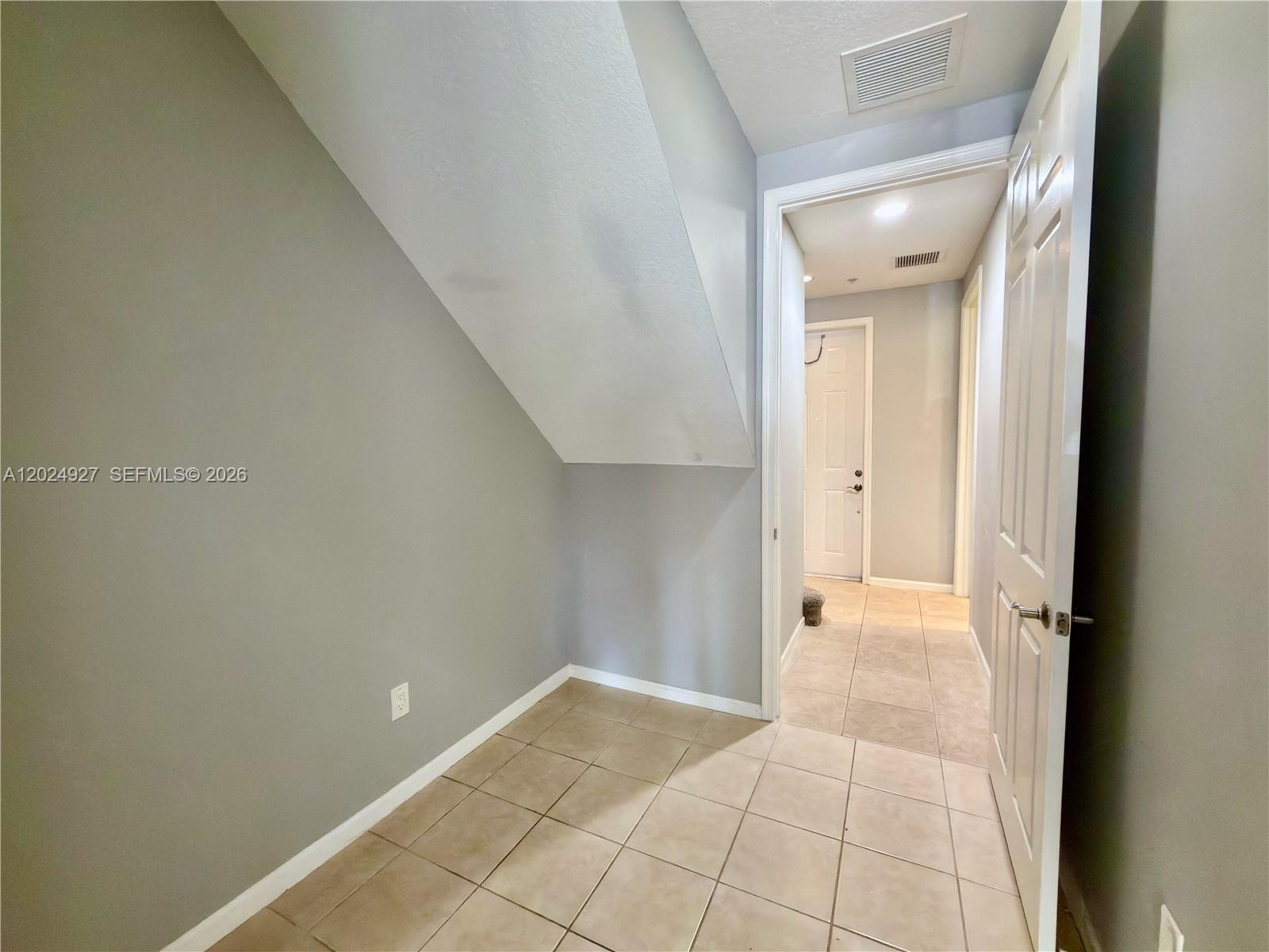 3909 White Peacock Lane Property Photo 47