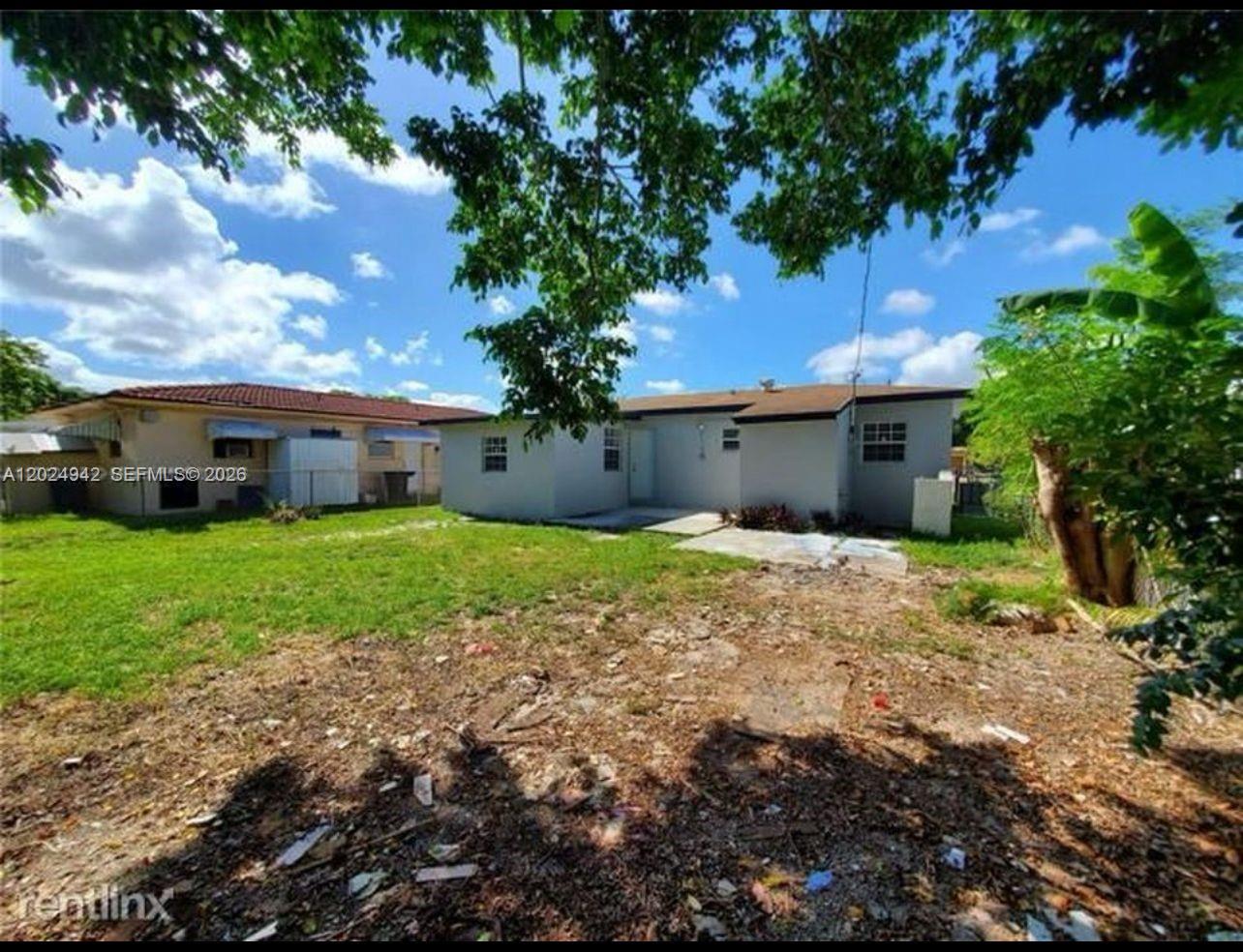 1770 Ne 170th Street Property Photo 1