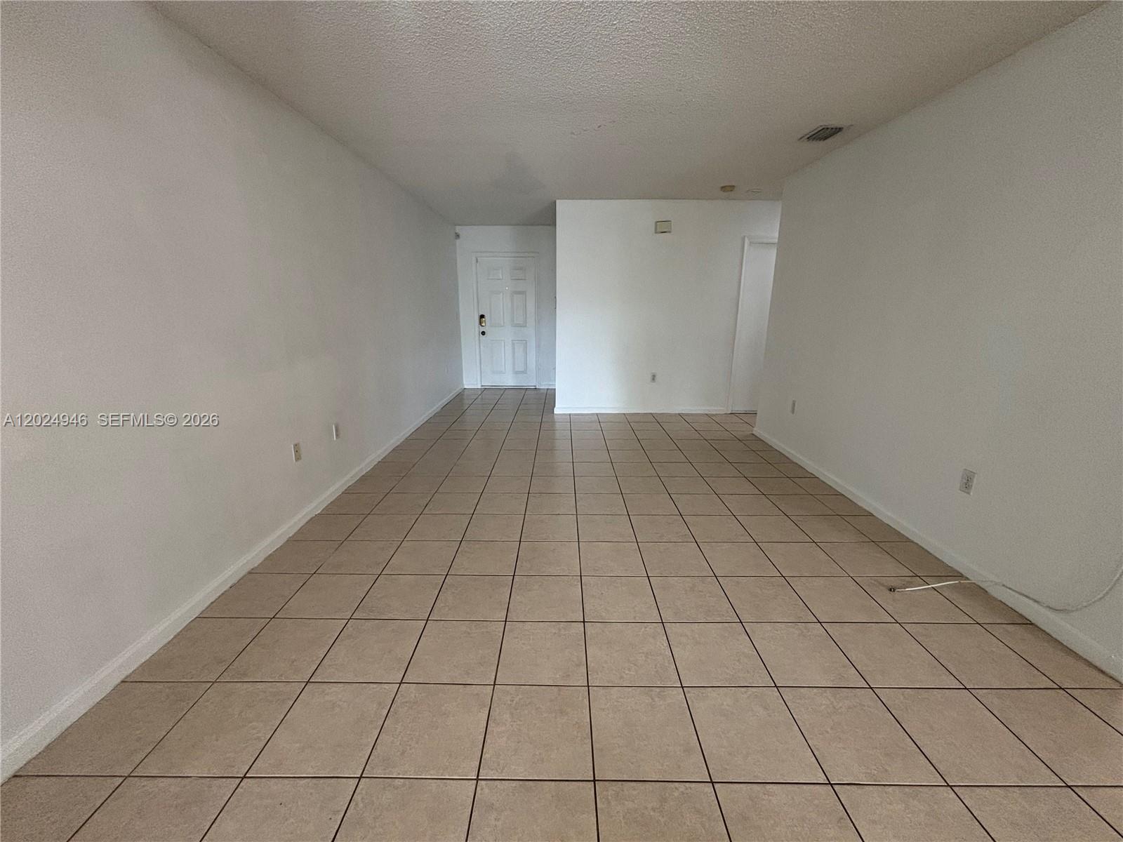 9283 Nw 54th Street Property Photo 5
