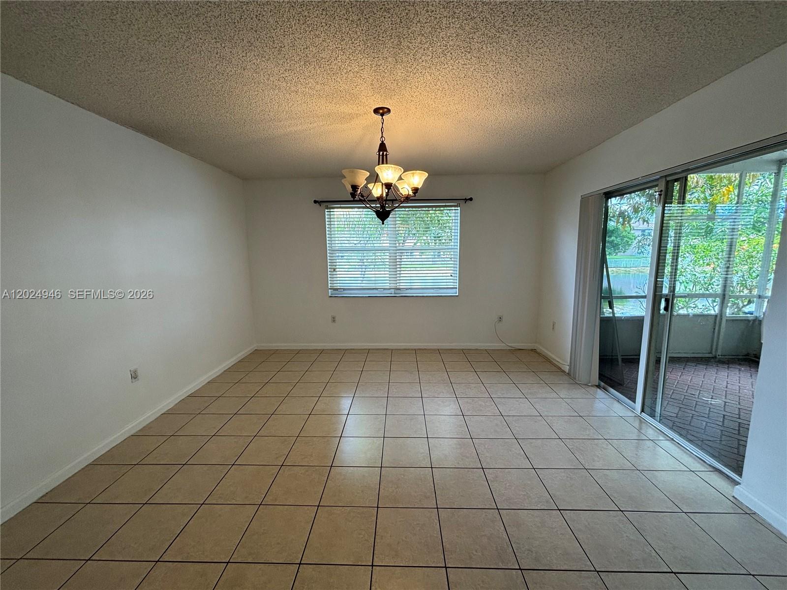 9283 Nw 54th Street Property Photo 7