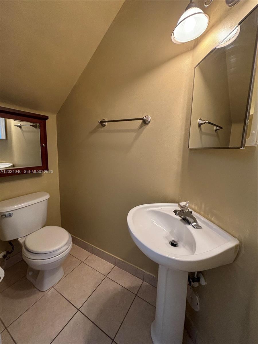 9283 Nw 54th Street Property Photo 14