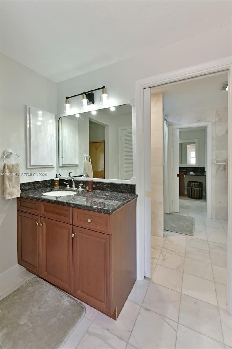 13353 Doubletree Circle Property Photo 22