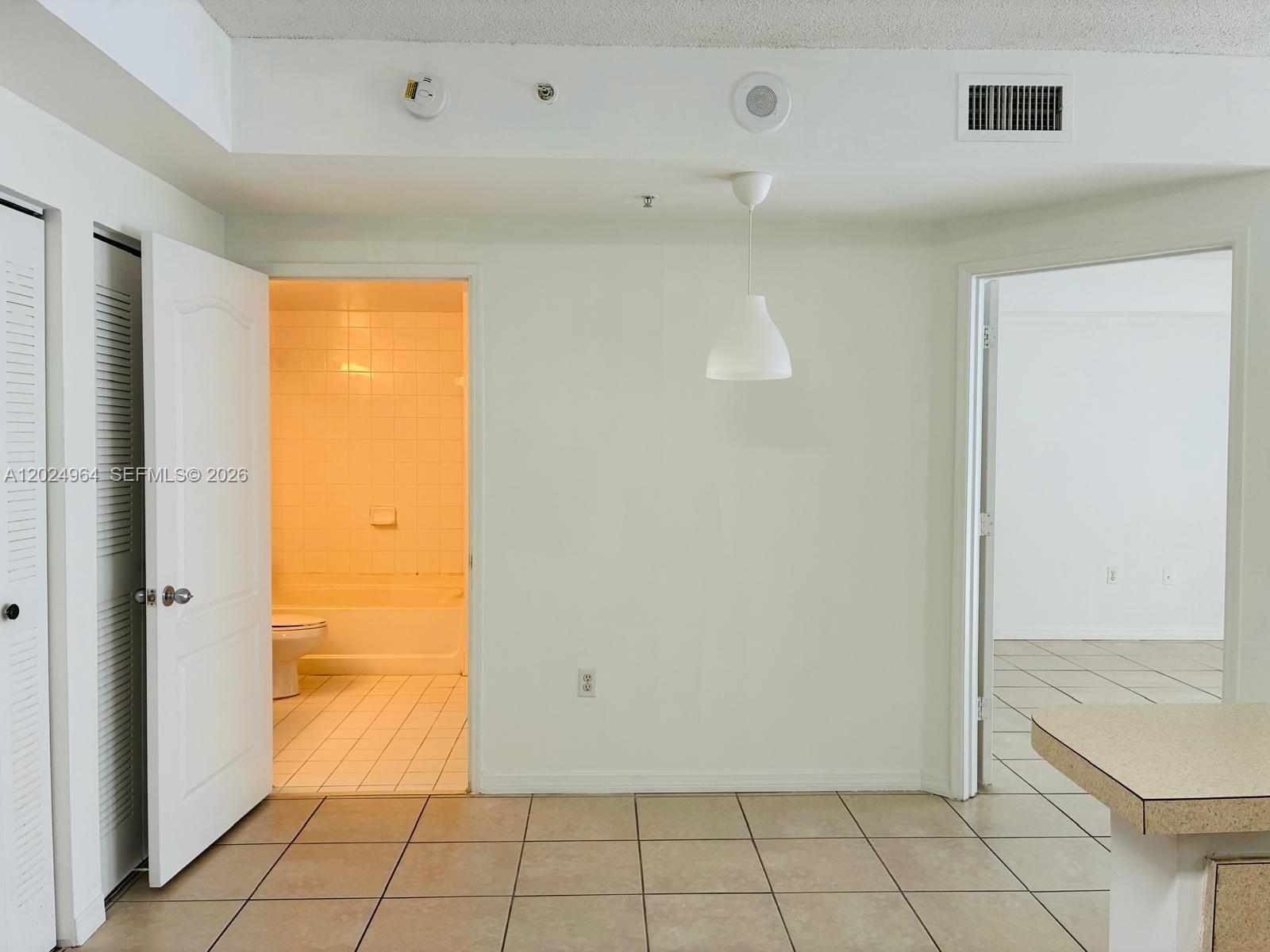 5085 Nw 7th Street 909 Property Photo 6