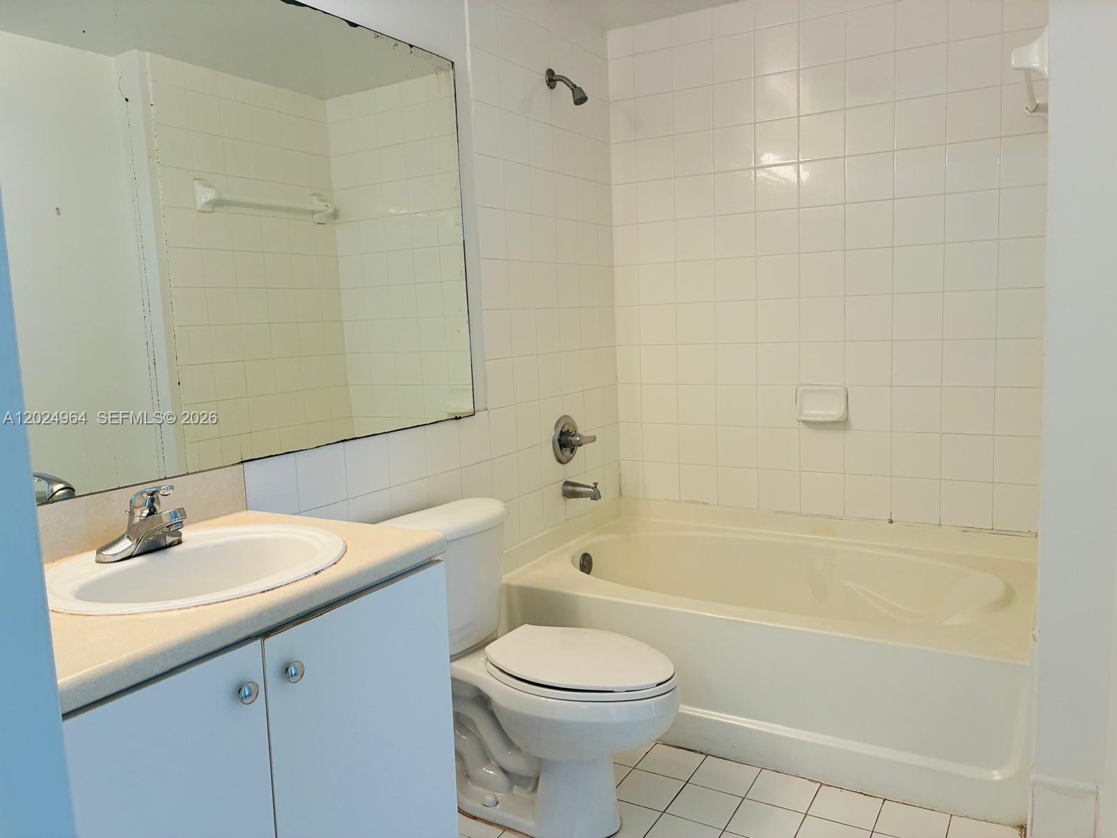 5085 Nw 7th Street 909 Property Photo 7