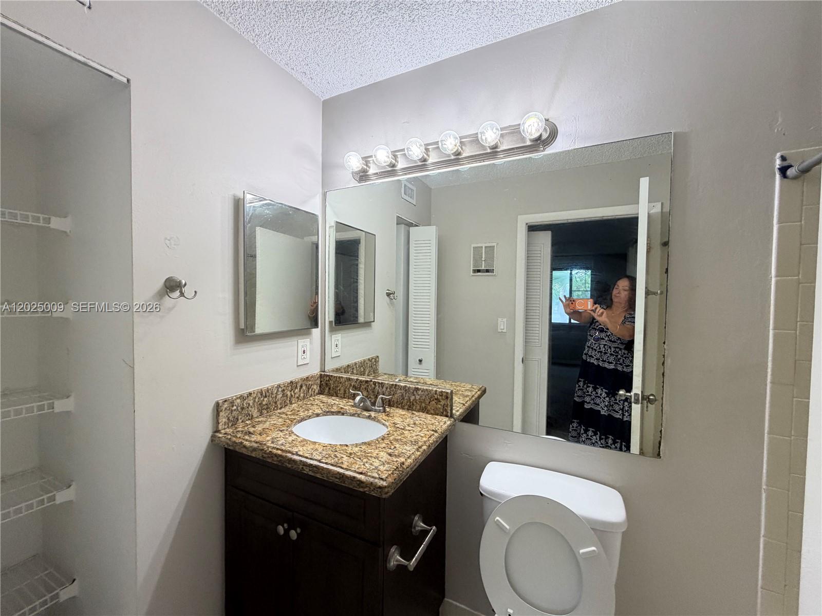 951 Lyons Road 6206 Property Photo 9