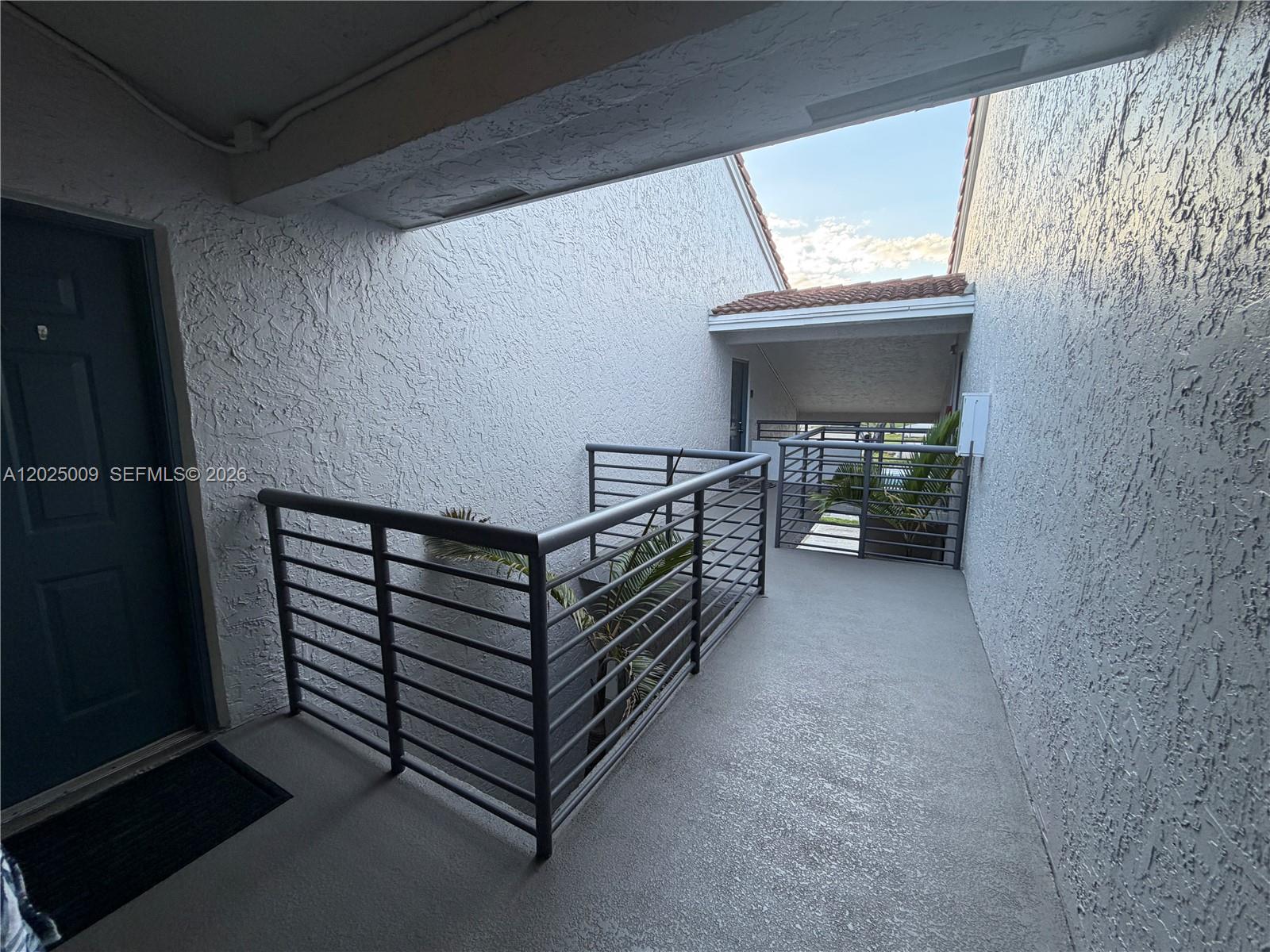 951 Lyons Road 6206 Property Photo 11