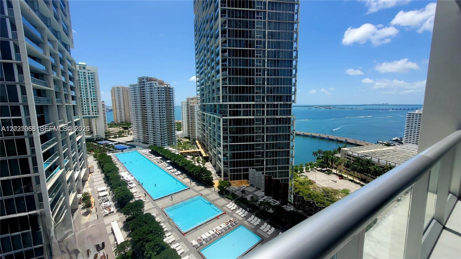 485 Brickell Avenue 2311 Property Photo 2
