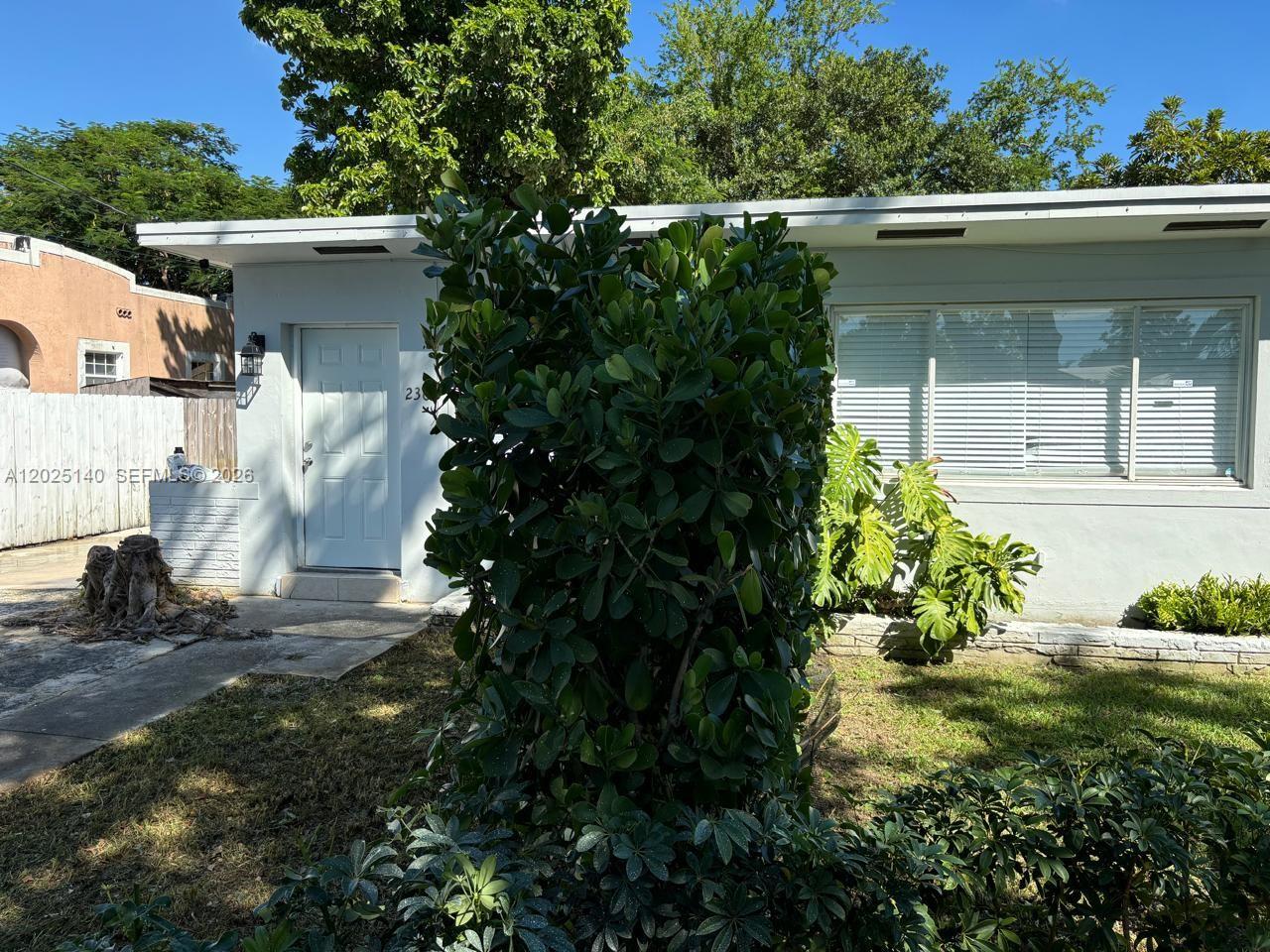 2359 Nw 32nd Street Property Photo 10