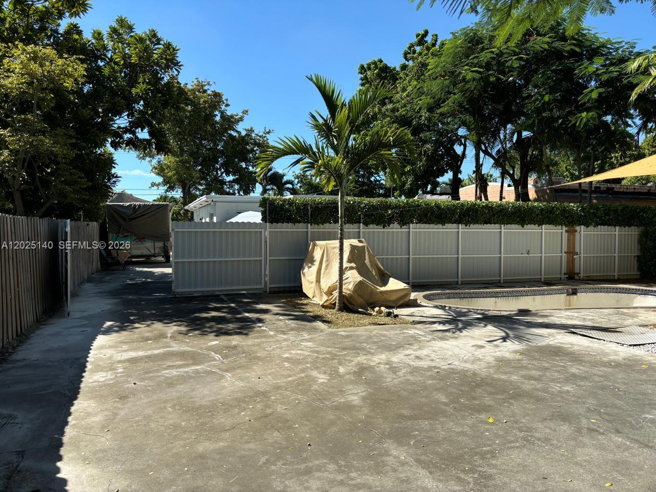 2359 Nw 32nd Street Property Photo 16