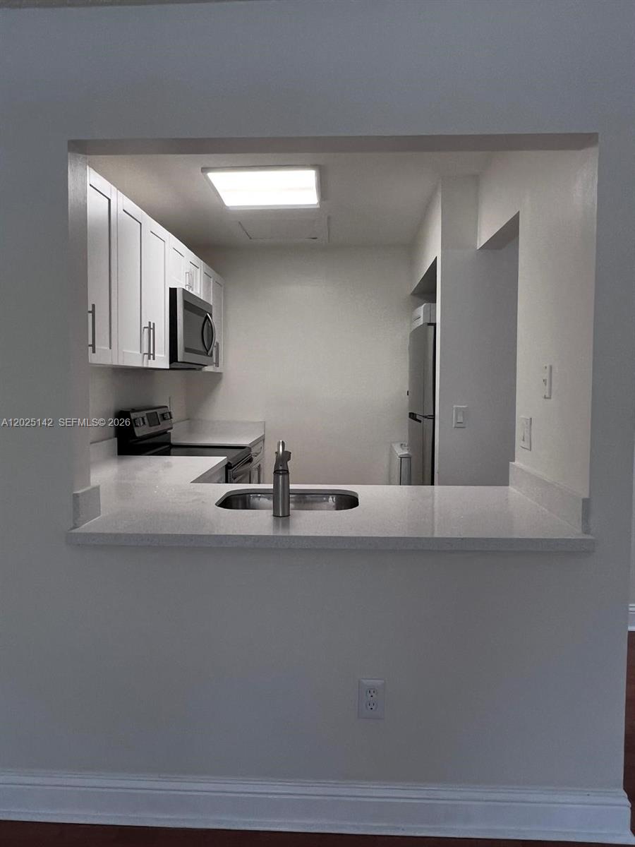 2570 W 67th Place 21-2 Property Photo 3