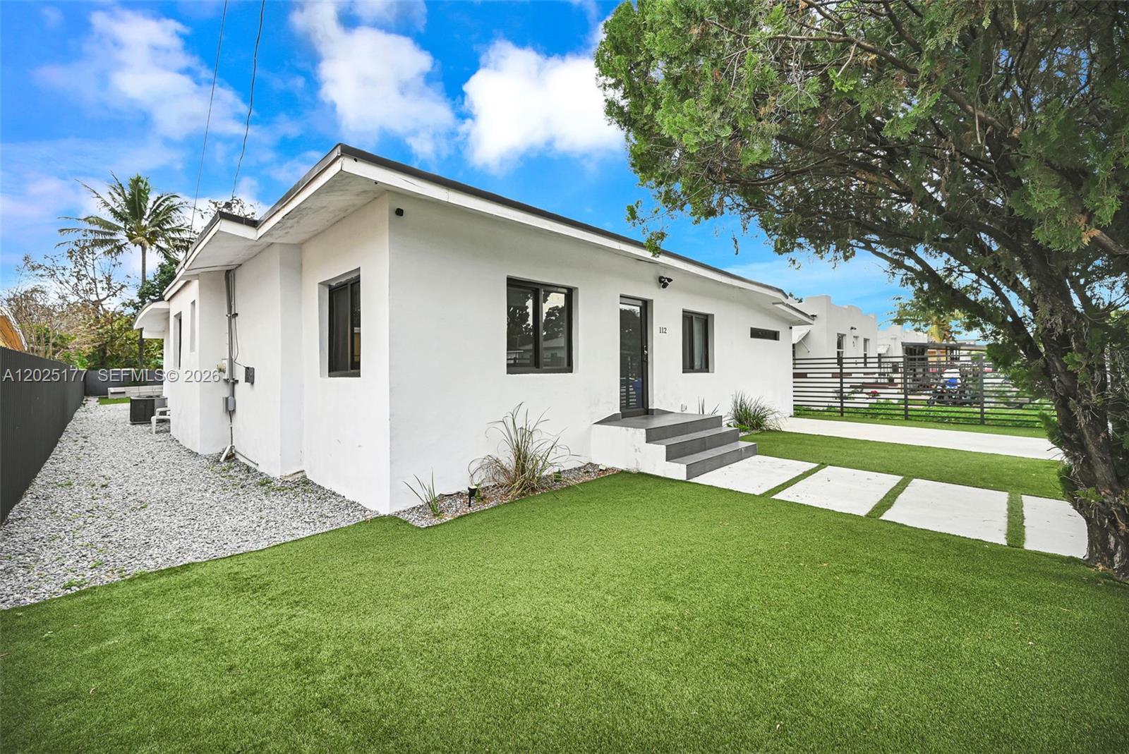 112 Nw 53rd Street Property Photo 1