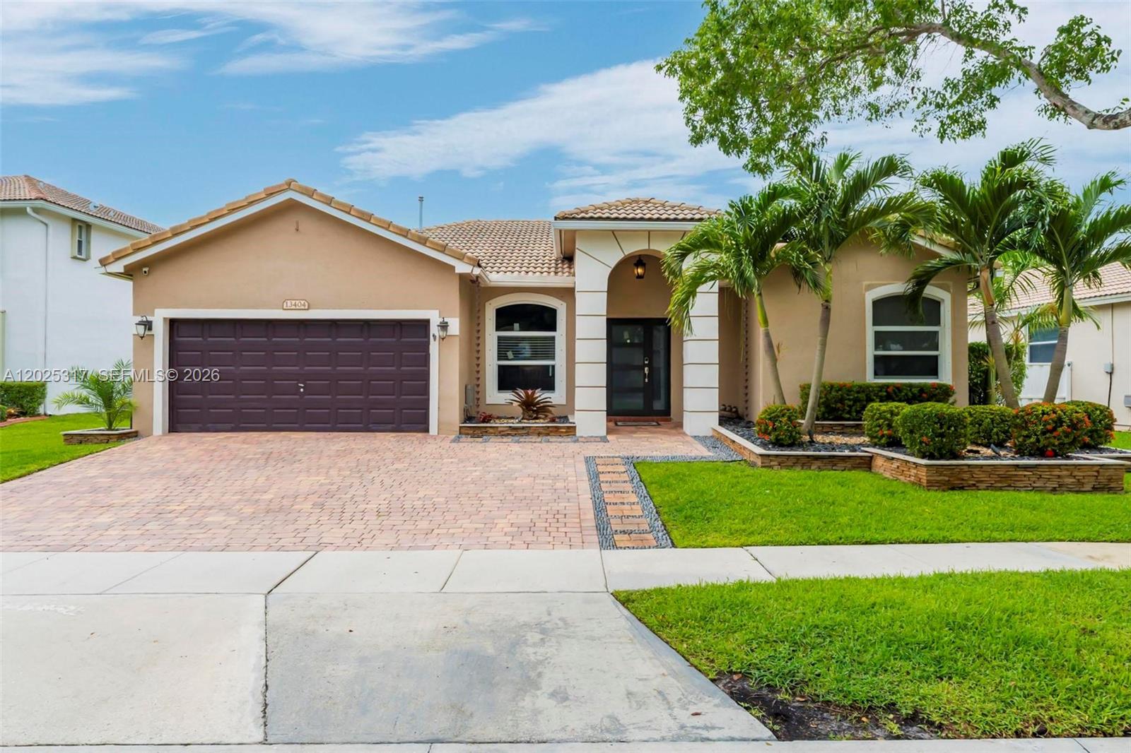 13404 Nw 13th Street Property Photo 1