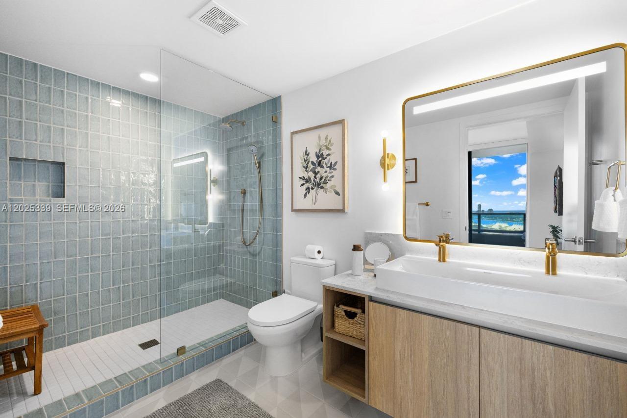 A12025339 Property Photo 17