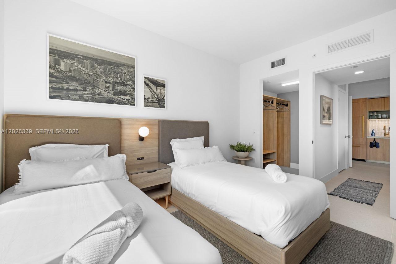 A12025339 Property Photo 21