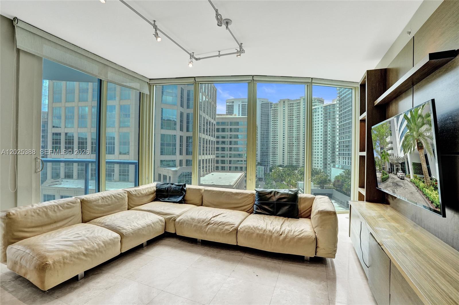 333 Las Olas Way 1608 Property Photo 14
