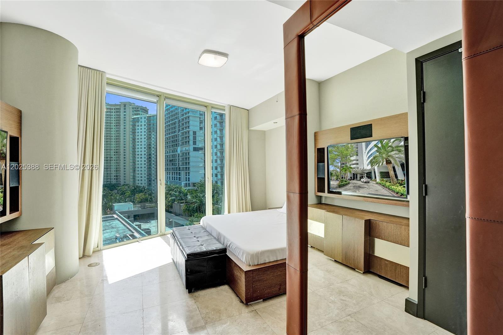 333 Las Olas Way 1608 Property Photo 18