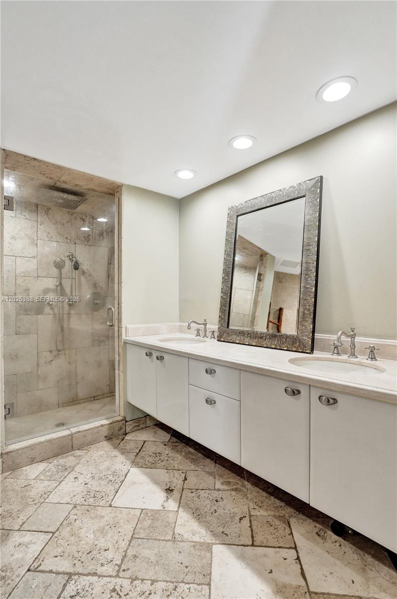 333 Las Olas Way 1608 Property Photo 24