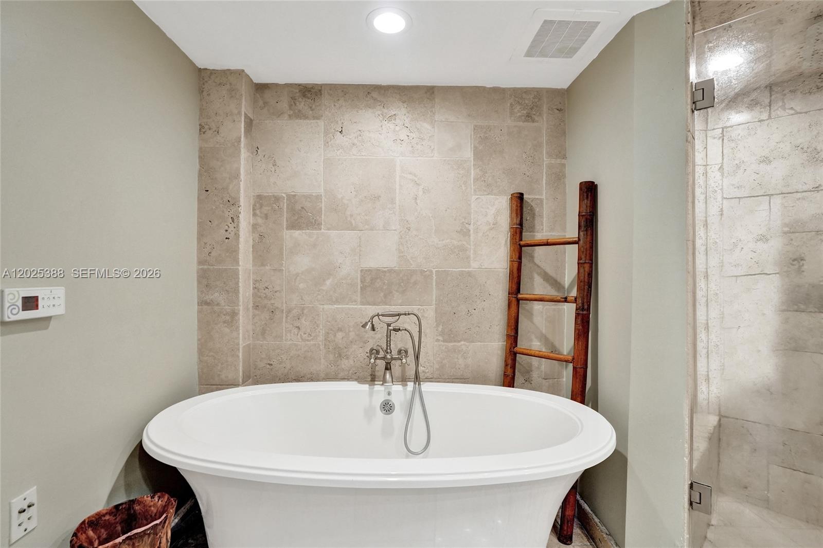 333 Las Olas Way 1608 Property Photo 25