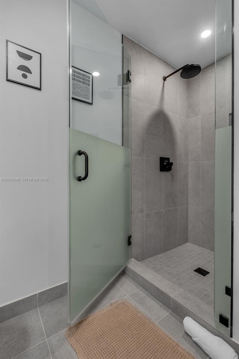 121 Ne 5th Street 2107 Property Photo 22