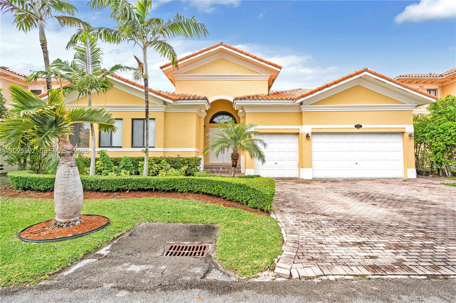 A12025592 Property Photo 5